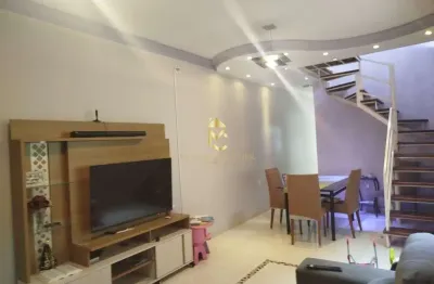 Casa com 3 quartos para alugar na Rua Lejauner Rosa Camilo, 171, Jardim Garcez, Taubaté