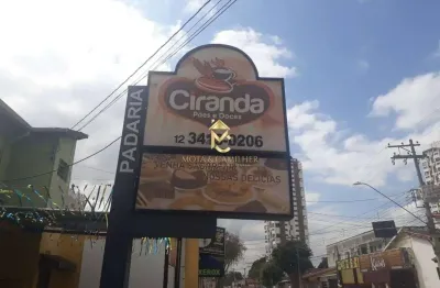 Ponto comercial à venda ou locação em ótima localização de taubaté.