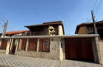 Casa com 3 quartos para alugar na Rua dos Gerânios, 200, Campos Elíseos, Taubaté
