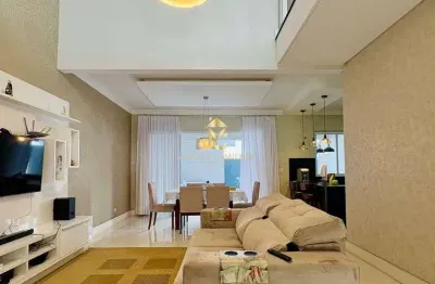Casa com piscina e varanda gourmet à venda em condomínio em taubaté