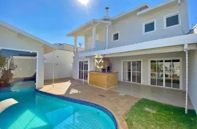 Casa em condomínio com piscina aquecida disponível para venda e locação.