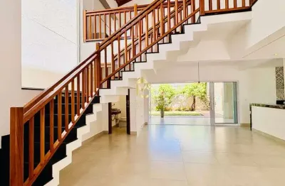 Casa em condomínio fechado com 3 quartos para alugar no Centro, Tremembé 