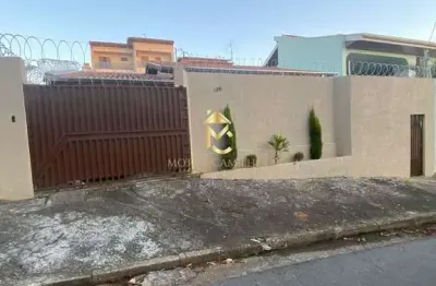 Casa com 3 quartos para alugar no Campos Elíseos, Taubaté 