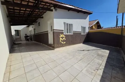 Casa com 3 quartos para alugar no Alto São Pedro, Taubaté 