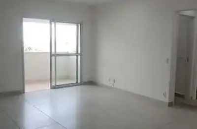 Apartamento com sacada disponível para locação em taubaté.