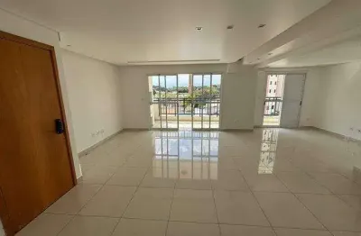 Apartamento com 3 quartos para alugar na Rua dos Operários, Centro, Taubaté