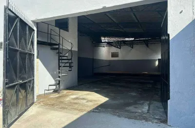 Barracão / Galpão / Depósito para alugar na Rua Oswaldo de Barros, Terra Nova, Taubaté