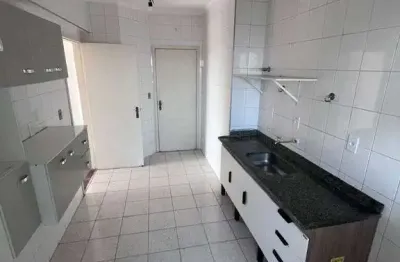 Apartamento com sacada disponível para locação em taubaté.