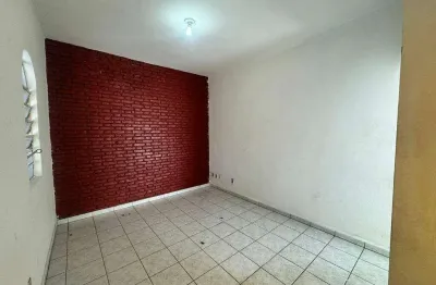 Casa com 3 quartos para alugar na Rua Madre Eulália Perrotim, Vila Jaboticabeira, Taubaté