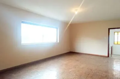 Apartamento com 3 quartos para alugar na Rua São José, Centro, Taubaté