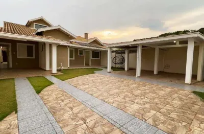 Casa com 4 quartos à venda na Avenida Santa Cruz do Areao, Vila Areao, Taubaté