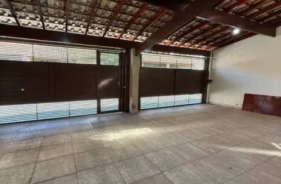 Casa com 2 quartos à venda na Rua Jayme Barbosa Lima, Parque Jaraguá, Taubaté