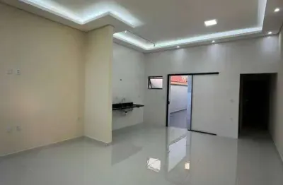 Casa com suite e closet recém construída para venda no bairro estoril