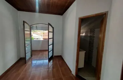 Casa com 3 quartos à venda na Rua Padre Timóteo Corrêa de Toledo, Vila São José, Taubaté
