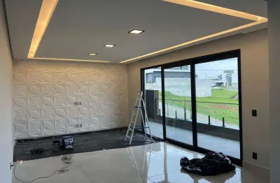 Sobrado com piscina à venda dentro de condomínio em caçapava