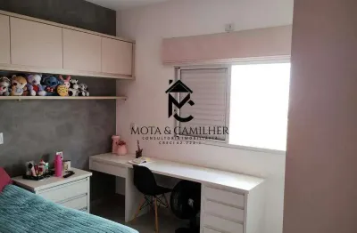 Casa com 4 quartos à venda na Rua da Constituição, Vila Iapi, Taubaté