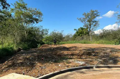 Terreno à venda na Rua Vinte e Dois, Parque Shangri-lá, Pindamonhangaba