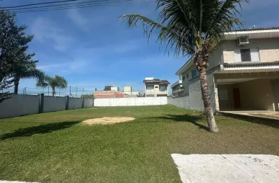 Terreno em condomínio fechado à venda na Avenida Arnaldo Felipe Sbruzzi, Piracangaguá, Taubaté