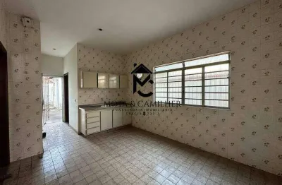 Casa com 3 quartos à venda na Rua Humaitá, Centro, Taubaté