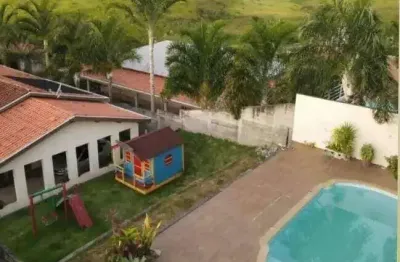 Chácara / sítio com 4 quartos à venda na Estrada Municipal Said Barakat, Barreiro, Taubaté