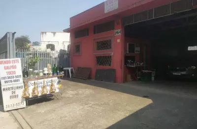 Barracão / Galpão / Depósito à venda na Avenida Bandeirantes, Centro, Taubaté