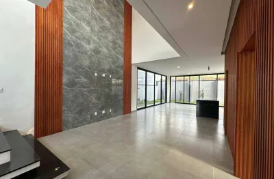 Casa com 4 quartos à venda na Avenida Plínio Canineo, Itapecerica, Taubaté