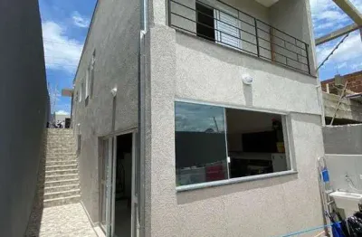 Casa com 3 quartos à venda na Rua Seis, Jardim de Alah, Taubaté