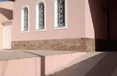 Casa com 2 quartos à venda na Rua Olyntho de Moura, Jardim Ana Rosa, Taubaté