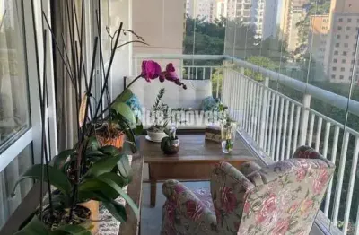 Apartamento panamby , club, com  varanda gourmet fechada com vidro,, rua sem saida,  3 vagas