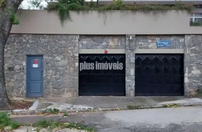 Casa excelente para uso comercial com salão comercial de  192 m2  no morumbi