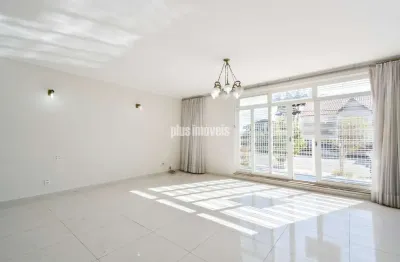 Casa assobradada 5 quartos 1 suite 4 vagas no bosque da saúde