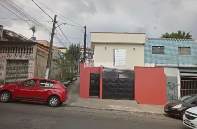 Casa com 2 quartos à venda na Avenida Cantos do Amanhecer, 122, Jardim Eledy, São Paulo