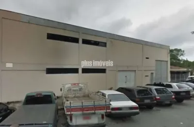 Para investidor - imóvel locado 1.261,73m² ac - 922,80 área de terreno
