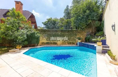 Próximo a casa da fazenda 869,0m² 4 suítes, 10 gar várias salas, piscina, churrasqueira e quintal