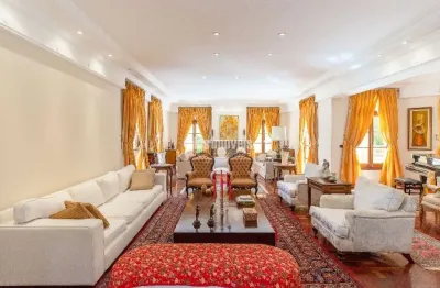 Próximo a casa da fazenda 869,0m² 4 suítes, 10 gar várias salas, piscina, churrasqueira e quintal