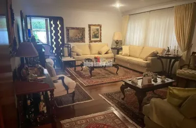 Linda casa comercial ao lado do aeroporto de conganhas