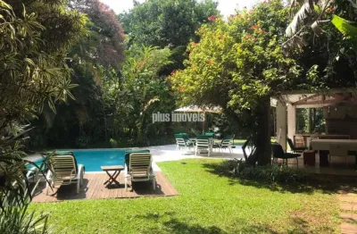 Jardim guedala 550,0m²ac - 1.677,0m² área de terreno 5 dorms, 3 suítes,  4 gar