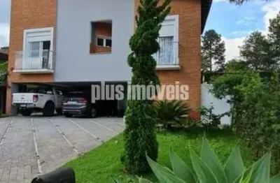 Espetacular casa reformada, em santana de parnaíba!