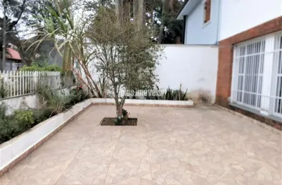 Excelente sobrado no caxinguí! conservação 100% . aproveite!