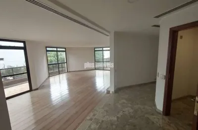 Abaixo da avaliação -   próximo ao graded scchool -  triplex com 637,0m² au 4 suítes 4 gar  -