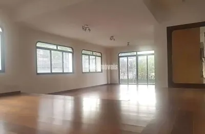 Abaixo da avaliação -  próximo a escola graduada 234,0m²au 3 suítes - 3 gar