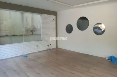 Ponto comercial para alugar na Rua Deputado João Sussumu Hirata, 150, Panamby, São Paulo