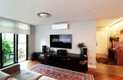 Apartamento com 4 quartos à venda na Alameda dos Guaramomis, 739, Moema, São Paulo