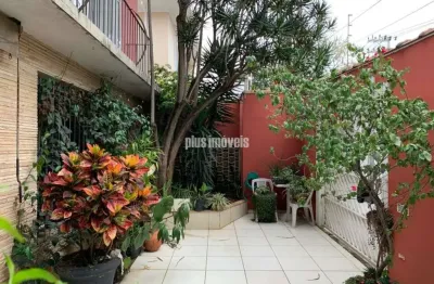 Casa com 3 quartos e 5 banheiros, reformada, planalto paulista