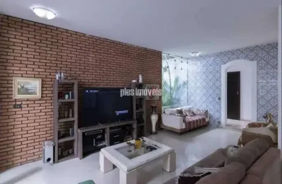 Casa térrea com 4 quartos (1 suite) no alto da lapa