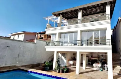Casa na vila inah - 380,0m²ac e 420,0m² área de terreno,  3 suítes, 5 vagas, piscina e churrasqueira