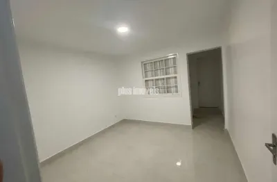 Próximo a av. Santa catarina!   Sobrado com 3  quartos, 2 wcs e gar