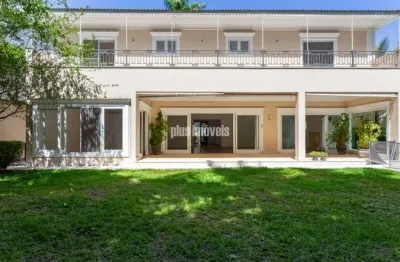 Jardim guedala 854,0m² área construída, 866,0m² área terreno,  4  suítes,  6 garagens