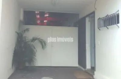 Casa comercial à venda na Rua Catalão, 72, Sumaré, São Paulo