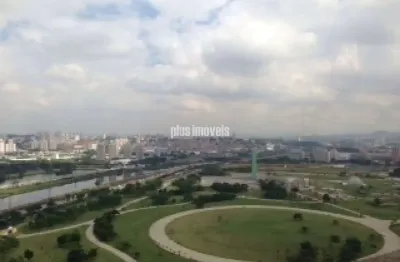 Cobertura com 814,0m²au  4 suítes  6 vagas de garagem